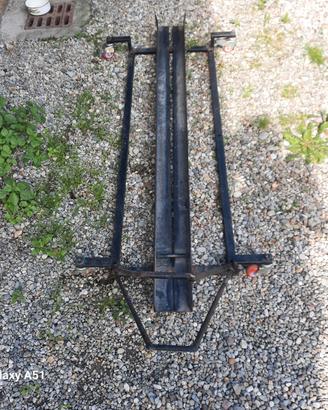 cavalletto moto con rotelle