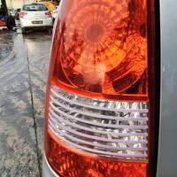 KIA PICANTO 2004 - STOP POSTERIORE SINISTRO