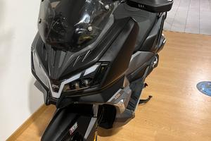 Sym ADX 300 nero opaco 2025