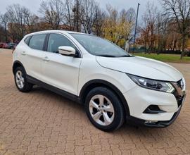 NISSAN Qashqai 1.5 dci 115 cv 72000 km 2019