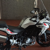 Moto trk 500 Benelli 2019
