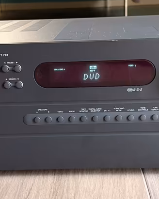 NAD T773 ampli 7x110W stereo / finale di potenza