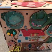 cubo multisensoriale montessoriano 