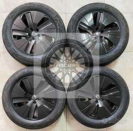 Cerchi 18 neri e pneumatici originalii Volvo XC40