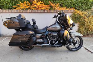 Harley-davidson CVO Ultra Classic Electra Glide Li