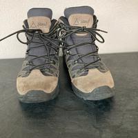 Scarponcini da trekking
