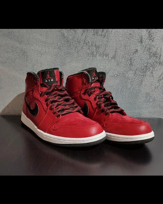 Nike Jordan 1 retro premier red