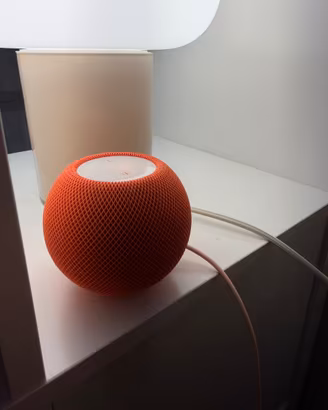 Homepod mini apple arancia