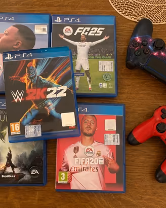 2 joystick PS4 + 5 giochi originali