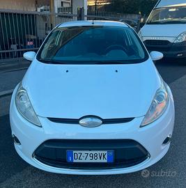 Ford Fiesta Titanium 1.2 benzina 
