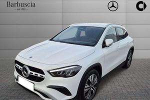 Mercedes-Benz GLA GLA-H247 2023 - 180 d Progr...