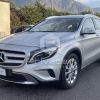 MERCEDES GLA 200 d Automatic 4Matic Premium
