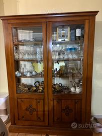 Vetrina in arte povera