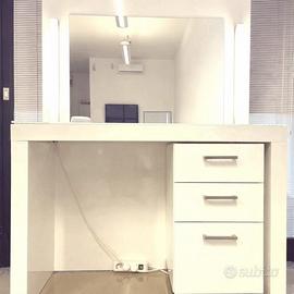 Postazione professionale trucco