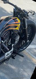 Harley-Davidson Softail Custom - 2015
