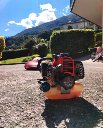 Decespugliatore MITSUBISHI KAAZ TL261