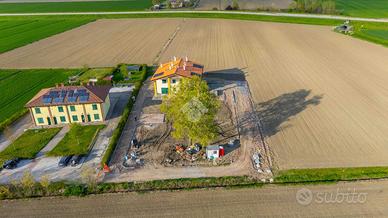 CASA SEMINDIPENDENTE A BENTIVOGLIO