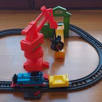 trenino Thomas Cassia Crane & cargo set