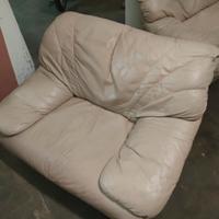 Divano letto e poltrona