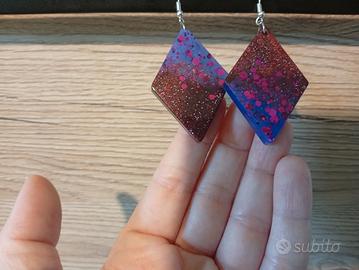 orecchini in resina