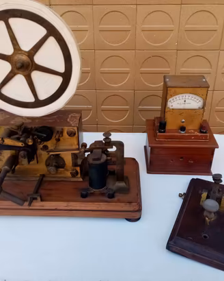 TELEGRAFO  vitage in ottone anni '50