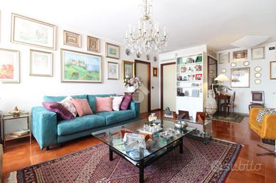 5 LOCALI A ROSETO DEGLI ABRUZZI