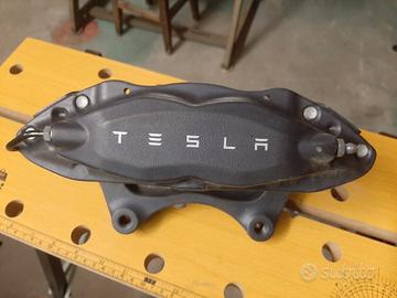 Pinza freni Brembo Tesla