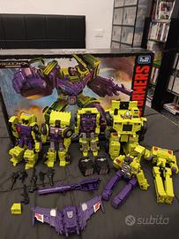 Transformers unite Warrior devastator