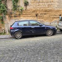 Alfa 147  1.9 jtd 123.000 km