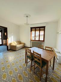 Casa indipendente su 3 lati