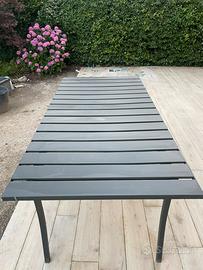 Tavolo da giardino e 6 sedie