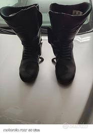 Stivali alpinestars moto