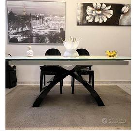 Tavolo “Tonin Tokyo”