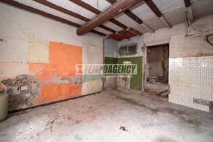 RIF: VN026S - Terratetto di ampie metrature da ri