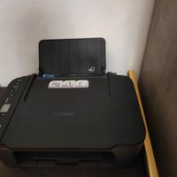 stampante Canon  con librretto di istruzioni usata