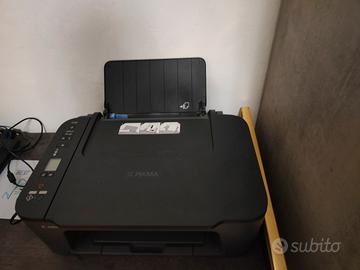stampante Canon  con librretto di istruzioni usata