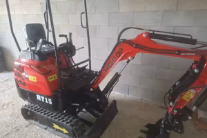 Miniescavatore 15 q.li - MOTORE KUBOTA