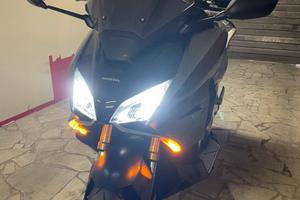 Honda Forza 750 - 2024