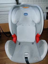 Seggiolino auto Chicco 9-36 kg.