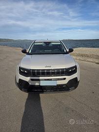 jeep avenger 1200 longitude 100 cv