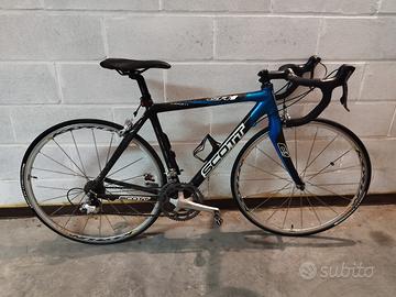 Scott CR1 in carbonio - bici da corsa