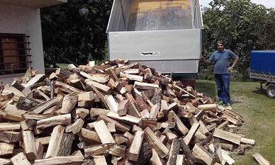 Legna da ardere secca e al coperto per tutto lanno