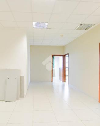 UFFICIO A SAN ZENONE AL LAMBRO