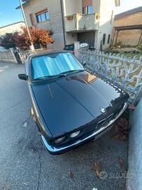 BMW e30 318i