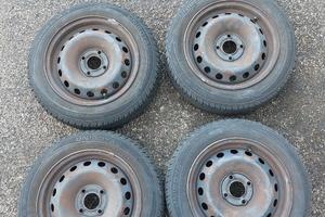 Gomme, cerchi e copricerchi Renault Twingo I