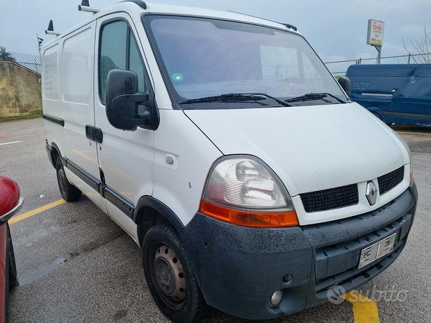 Renault master 2004