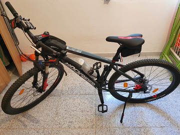 Nuova Mtb Rockrider ST-540, 27,5" nero/rosso