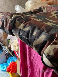 Cuccia per cani idrorepellenti