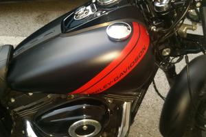 Harley-Davidson Fat Bob (2015) - Black Denim -