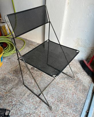 2 Sedie X-Line Chair Niels Jørgen Haugesen 1977